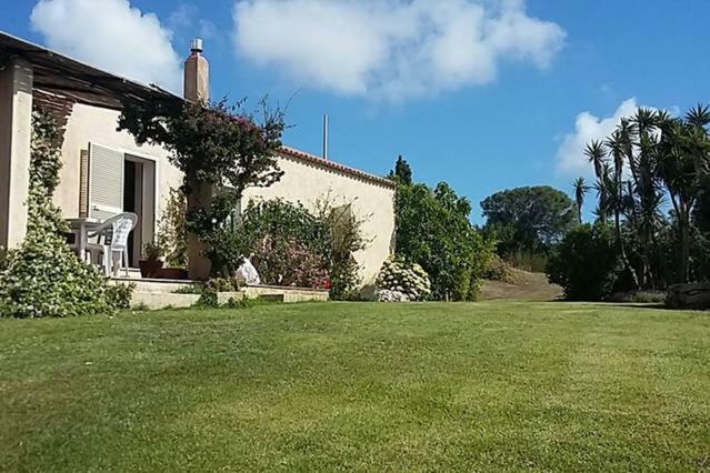 Agriturismo La Valletta Hotel ซานตา เตเรซา กัลลูรา ภายนอก รูปภาพ