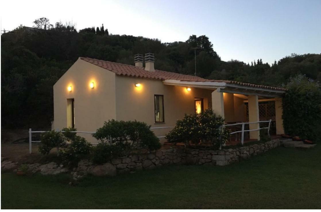 Agriturismo La Valletta Hotel ซานตา เตเรซา กัลลูรา ภายนอก รูปภาพ
