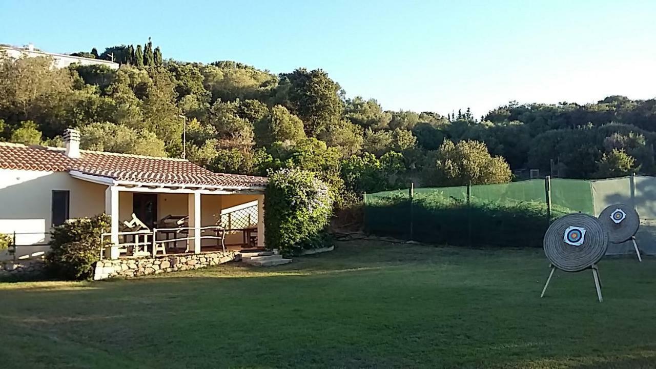 Agriturismo La Valletta Hotel ซานตา เตเรซา กัลลูรา ภายนอก รูปภาพ