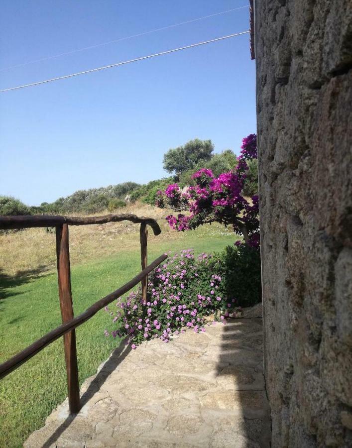 Agriturismo La Valletta Hotel ซานตา เตเรซา กัลลูรา ภายนอก รูปภาพ