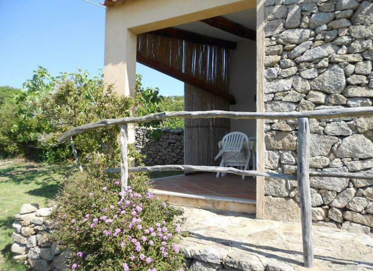 Agriturismo La Valletta Hotel ซานตา เตเรซา กัลลูรา ภายนอก รูปภาพ